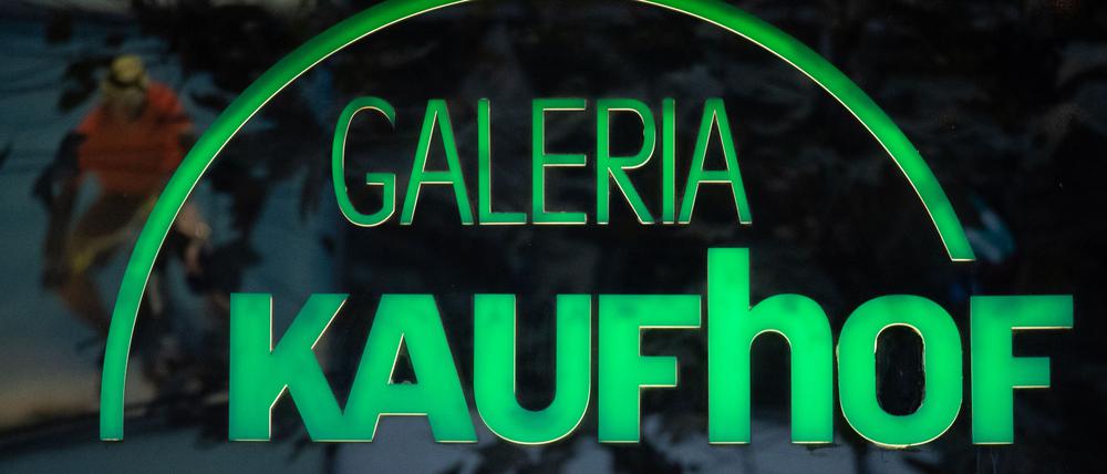 Die Warenhauskette Galeria Kaufhof soll von Investoren übernommen werden. Vorher werden unrentable Standorte geschlossen.