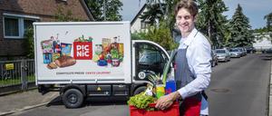 Die kleinen Lieferfahrzeuge des Online-Supermarktes Picnic werden bald in Berlin zu sehen sein.