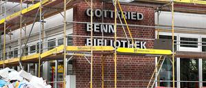 Die Bücherhalle ist eine Baustelle: Die Gottfried-Benn-Bibliothek wird saniert, umgebaut, gedämmt und attraktiver gestaltet.