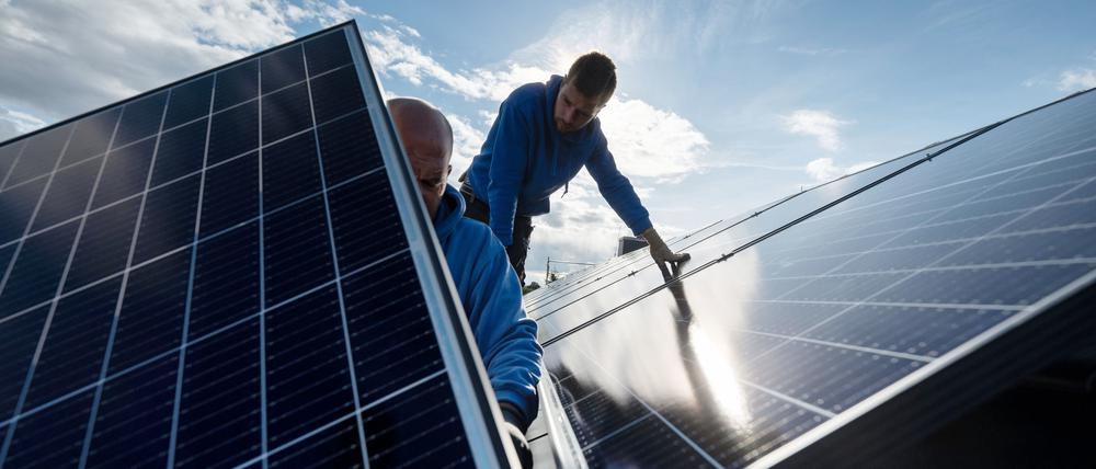 Will Berlin klimaneutral werden, müssen mehr Solar-Anlagen auf die Dächer.