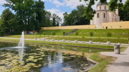 Die Geschichte der Klosteranlage in Neuzelle reicht bis ins 13. Jahrhundert zurück. Sonderführungen und klassische Konzerte ziehen Besucher ebenso an wie die Wilde Klosterküche, die es sogar in den Restaurantführer Gault & Millau geschafft hat. 