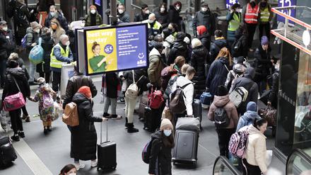 Am Hauptbahnhof in Berlin kamen bereits mehrere tausend Flüchtlinge an.