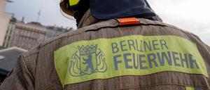 Ein Mitglied der Berliner Feuerwehr. 