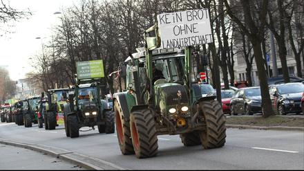 Protest von Landwirten gegen die Politik der Berliner Ampelregierung. 