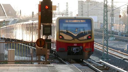 Signal auf rot: 2023 fuhr die S-Bahn so schlecht wie lange nicht mehr