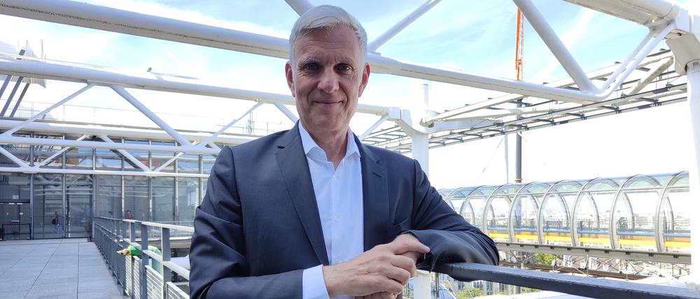 Berlins Wirtschaftssenator Stephan Schwarz ist begeistert vom Centre Pompidou in Paris. Er möchte das Berliner ICC nach seinem Vorbild umbauen.