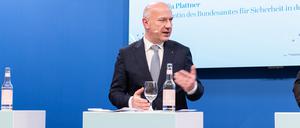 Berlins Regierender Bürgermeister Kai Wegner (CDU) sieht Berlin bei der Digitalisierung auf einem guten Weg.