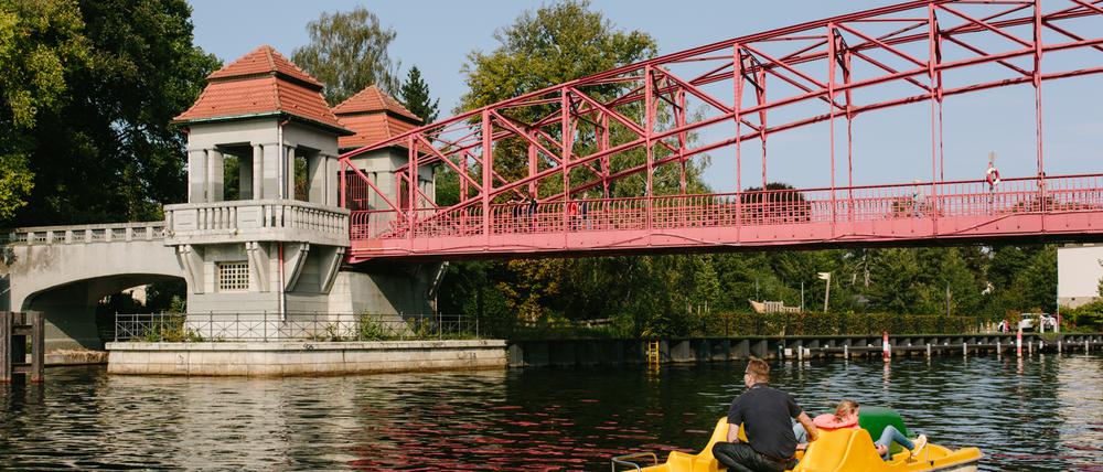 Die Tegeler Sechserbrücke kurz vor dem Ziel der Tour.