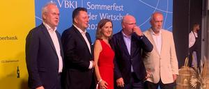 Das Präsidium beim VBKI-Sommerfest: Christian Klövekorn (Gegenbauer), Andreas Geisel (SPD), Sigrid Nikutta (Deutsche Bahn), Markus Voigt (VBKI), Reinhard Müller (EUREF).
