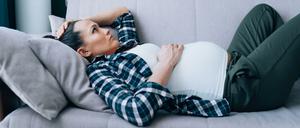 Drei von vier Frauen leiden während der Schwangerschaft unter Schlafstörungen.