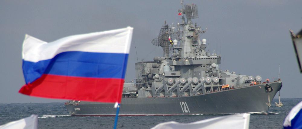 Russische Schiffe auf dem Schwarzen Meer.