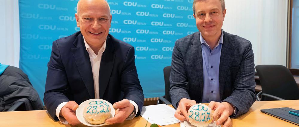 Die CDU-Verhandlungsführer Kai Wegner und Stefan Evers am Tag nach der Wahl.