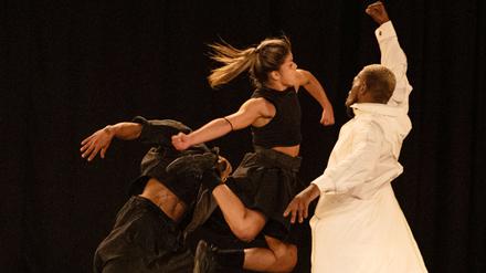 Szene aus dem neuen Tanzstück „New Creation“ des brasilianischen Choreografen Bruno Beltrão.