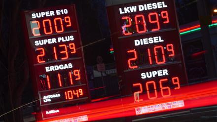 Benzinpreise erreichten zuletzt immer neue Rekorde.