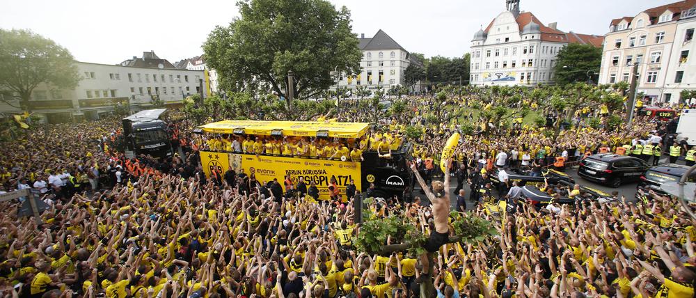 Da ging es rund. Dortmund feierte 2017 nach dem Pokalsieg auf dem Borsigplatz.