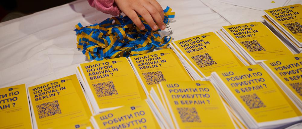 Seit Mittwoch sind für die Sozialleistungen, die an ukrainische Geflüchtete gezahlt werden, nicht mehr die bezirklichen Sozialämter zuständig, sondern die Jobcenter. 