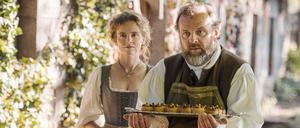 Pierre (Grégory Gadebois) und Louise (Isabelle Carré) möchte kulinarisch verwöhnen.