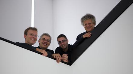 Das Arditti Quartett: Rald Ehlers, Lucas Fels, Ashot Sarkissjan und Irvine Arditti (v.l.)