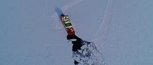 Chinas Eisbrecher „Schneedrache“ und „Schneedrache 2“ sind in der Nähe der Zhongshan-Station in der Antarktis im Einsatz.