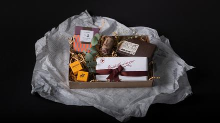 Das Unternehmen Theyo vermarktet nachhaltige und fair gehandelte Schokolade „from Bean-to-Bar“, direkt von den Erzeugerfarmen.