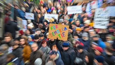 Teilnehmer der Demonstration „Nie wieder ist jetzt!“ am 27. Januar in Frankfurt an der Oder.