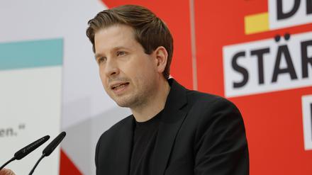 Pressekonferenz mit SPD-Generalsekretär Kevin Kühnert.