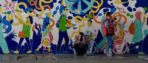 In einer Unterführung in der Innenstadt Jakartas haben sich die Berliner Street-Art-Künstler Snyder & Darbotz verewigt.