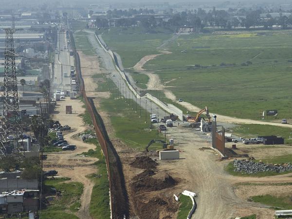 Die Grenze zwischen den USA und Mexiko am Rande der Großstadt Tijuana im Februar 2019.