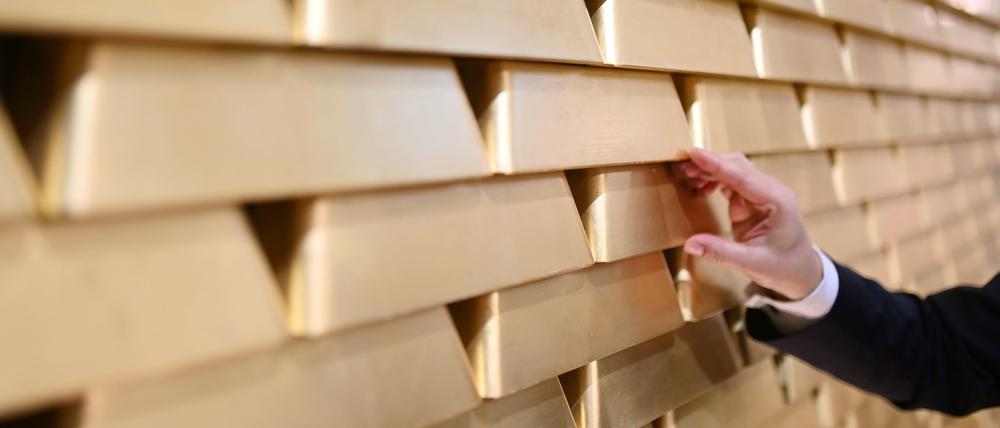 Die Goldbestände von Anlegerinnen und Anlegern bei der Deutschen Börse haben sich nach dem Rekordhoch im ersten Halbjahr 2022 wieder verringert. 