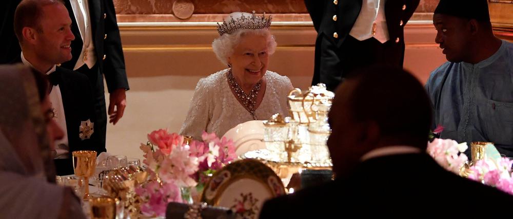 Die Queen beim Bankett im Buckingham Palace. 