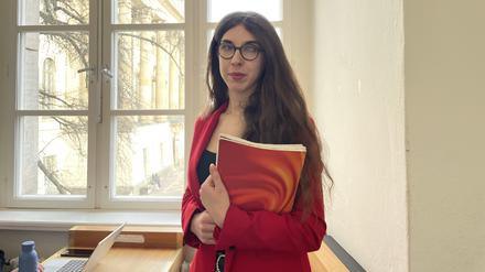 Oksana Rodikova kam 2022 nach Berlin, inzwischen studiert sie digitale Geschichte an der Humboldt-Universität. Ihr half ein Unterstützungsprogramm der HU.