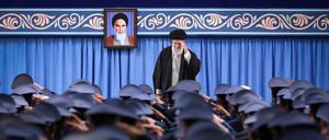 Ajatollah Ali Chamenei gilt als anti-westlicher Hardliner.