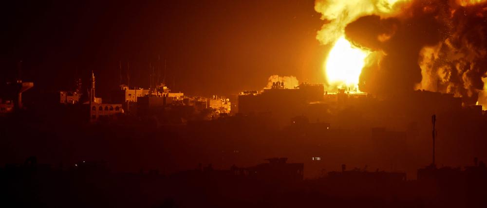 Auch am heutigen Donnerstag setzte Israel seine Angriffe auf den Gazastreifen fort.