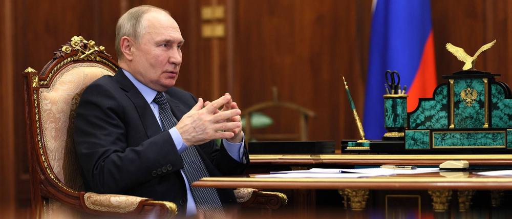 Russlands Präsident Wladimir Putin ist nach der Meuterei des Wagner-Chefs Jewgeni Prigoschin geschwächt. (Archivbild)
