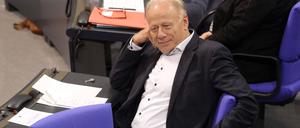Jürgen Trittin in der 72. Sitzung des Deutschen Bundestages im Reichstagsgebäude. Berlin, 30.11.2022