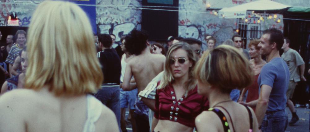 Party anlässlich der Loveparade im Tresor-Garten 1995