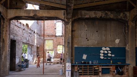 Eine ehemalige Ziegelei in Prishtina. Für die Manifesta gestaltet sie das Berliner Architekturbüro Raumlabor ganz neu.
