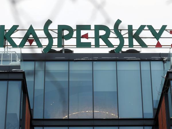 Kaspersky ist eine russische Firma, die Virenschutz bereitstellt. In Deutschland geriet die Firma in die Kritik, weil sie von den russischen Behörden zur Spionage missbraucht werden könnte.  