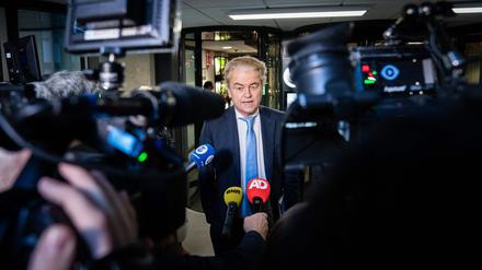 Das Aus: Geert Wilders am Donnerstag vor neuen Verhandlungen. Die allerdings werden nicht mehr um hn im Amt des Premiers gehen.