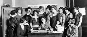 Margaret Sanger und ihre Unterstützerinnen, aufgenommen im Jahr 1924.