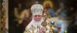 Eng mit dem Kreml verbunden: Patriarch Kirill I. Er geht gegen Priester vor, die seinem Kurs nicht folgen.