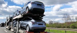 Künftig sollen Züge die Tesla-Laster ersetzen 