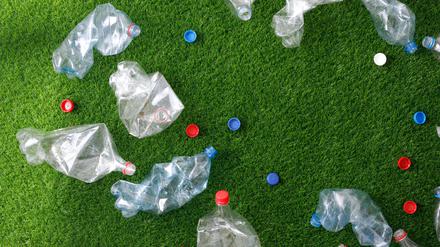 Kunstrasen ist eine große Quelle von Mikroplastik in der Umwelt.