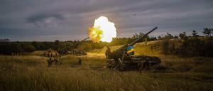 Ukrainische Artillerie in der Region Charkiw.