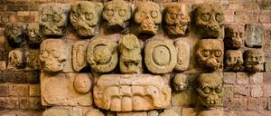 Der Maya-Tempel in Copan ist selbst nach über tausend Jahren noch reich verziert. Das Geheimnis der Stabilität von Stuckarbeiten ist nun gelüftet. 