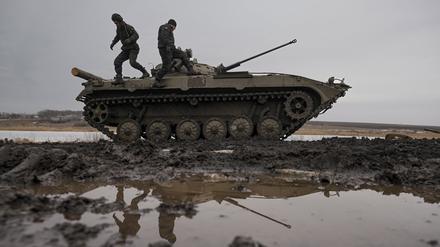 Der Aufmarsch russischer Truppen an der ukrainischen Grenze sorgt im Westen seit Wochen für Ängste vor einem möglichen Angriff Moskaus auf die Ukraine.