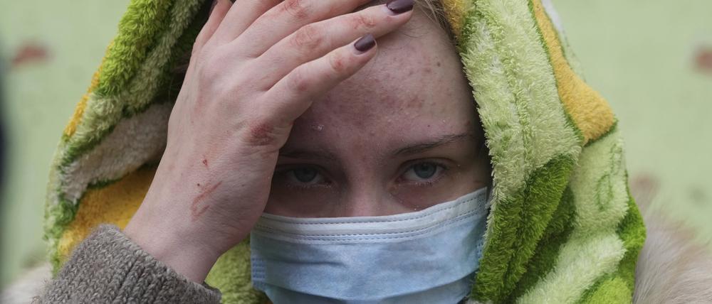 Der russische Angriff auf eine Geburtsklinik in Mariupol löste weltweit Entsetzen aus.  Nach russischen Angaben war das Krankenhaus seit längerem von radikalen ukrainischen Militärs besetzt. 