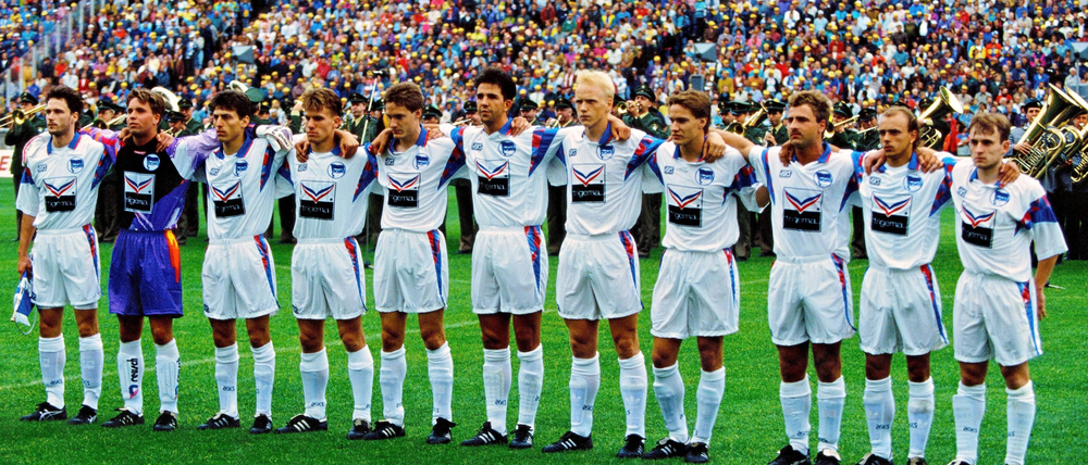 Andreas Schmidt (Vierter von rechts) stand im Juni 1993 mit den Hertha-Bubis im Pokalfinale.