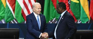 Handschlag in Washington: Joe Biden udn Macky Sall beim USA-Afrika-Gipfel.