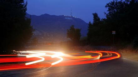 Blick auf die Hollywood Hills vom Mulholland Drive